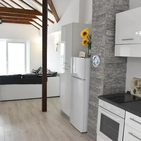 Apartment Niko *