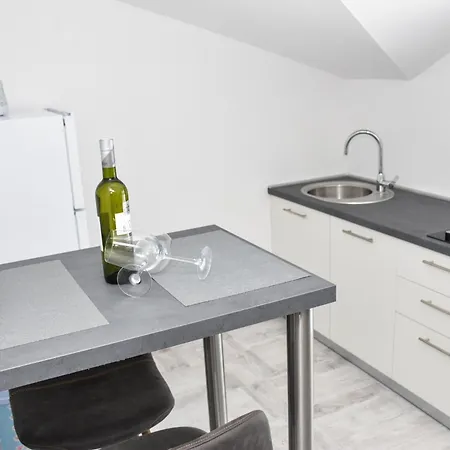 Apartment Niko