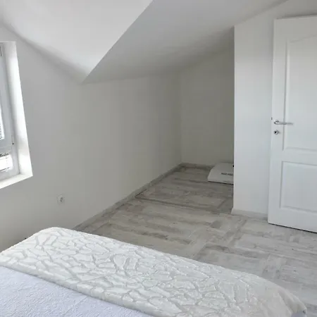 Apartment Niko Zadar