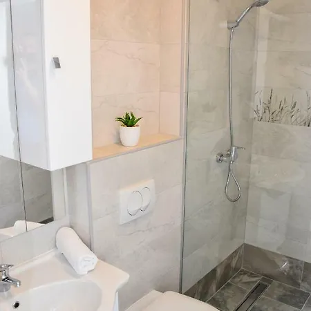 Niko Apartmán